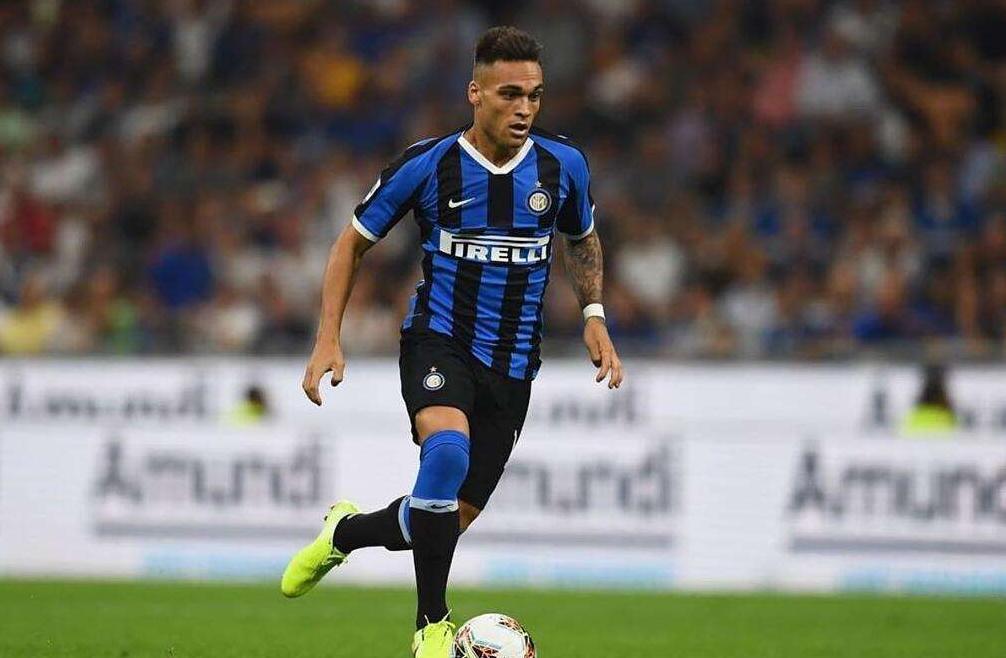 巴萨签下意甲王牌中场球员,巴萨最新选锋计划