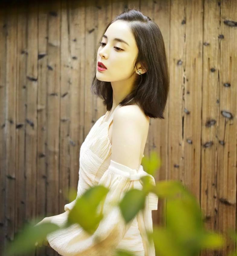 手臂粗肩膀宽怎么穿露肩吊带上衣,肩宽女生露肩穿搭怎么选