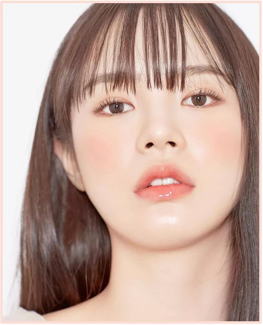 适合秋冬的橘朵腮红,2019秋冬三色倩碧小雏菊腮红