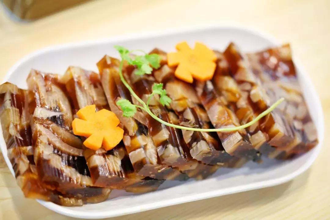 门头沟烧饼夹肘子石门营,门头沟特色小吃烧饼夹肘子