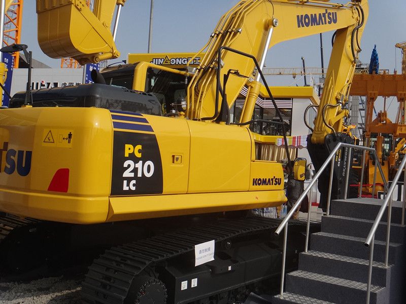 十大不建议购买的挖机品牌,2020全球挖机十大品牌排行