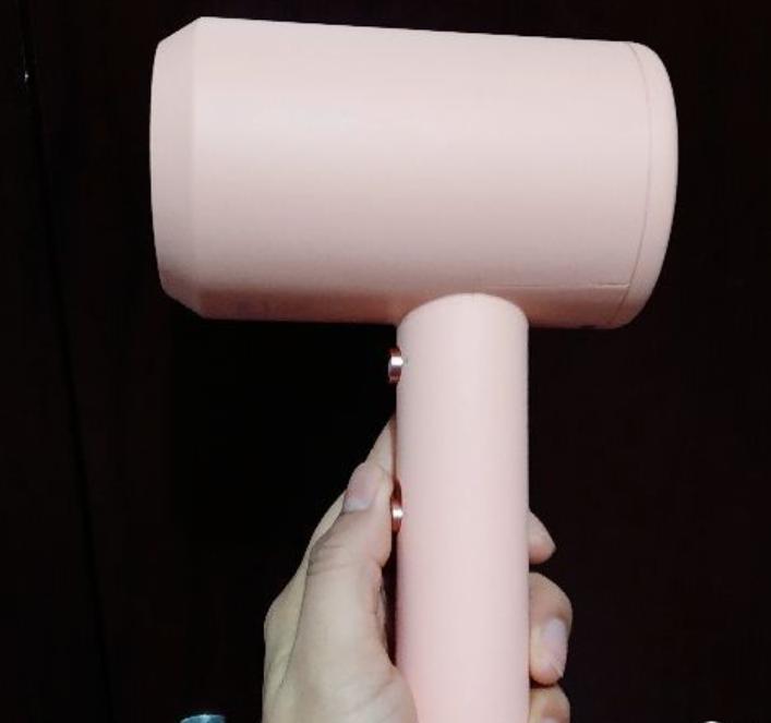 送女友什么礼物好,第一次跟女孩子见面送什么礼物好