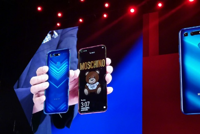 荣耀v20手机2999元和3999元区别,荣耀v20新品首销多款重磅新品齐发