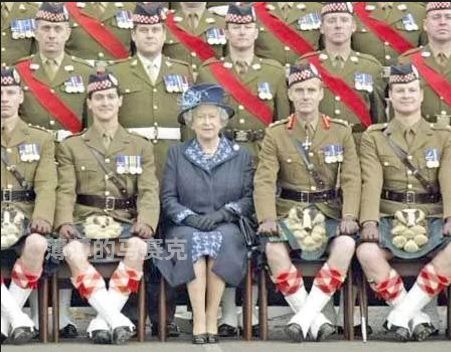 打架、裸奔在英国看场球赛,我的三观崩塌了:说好的绅士风度呢?