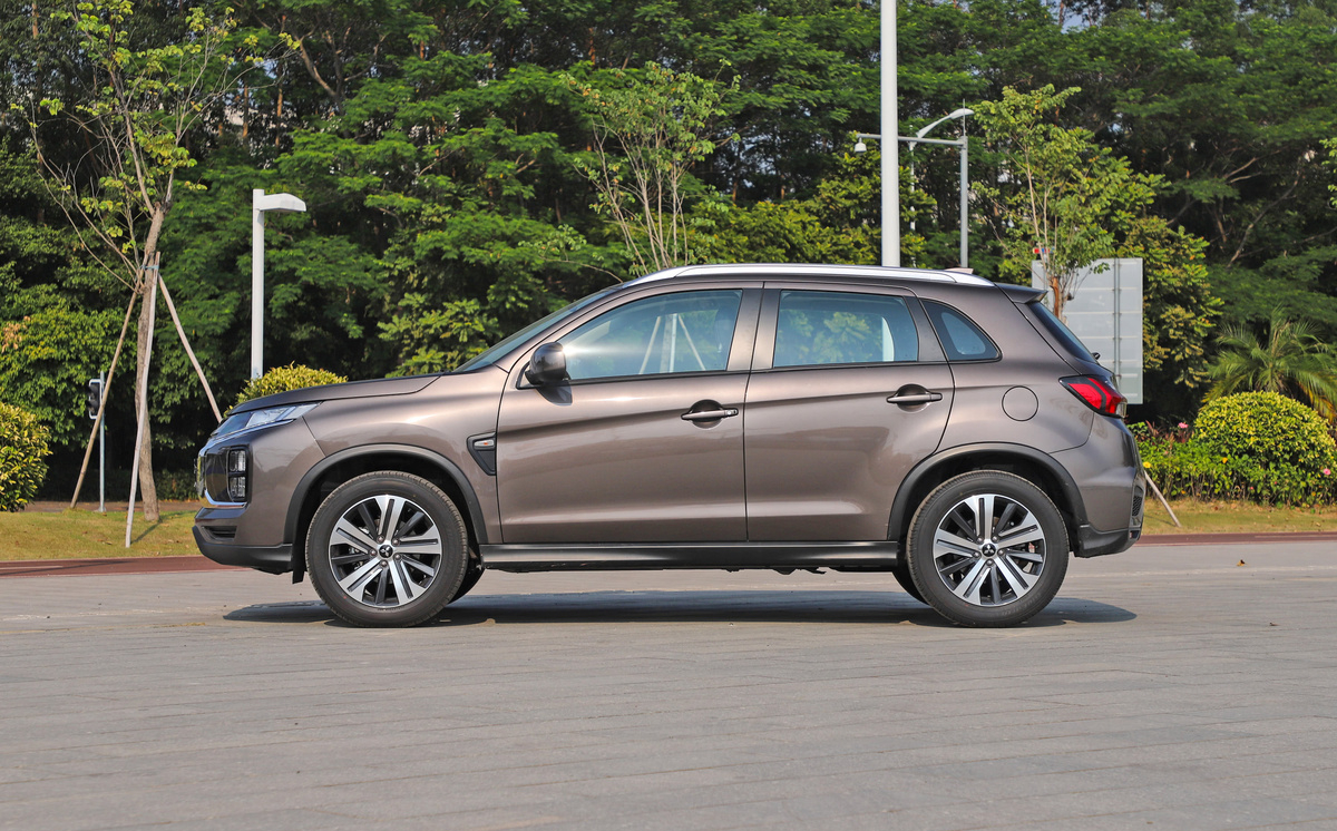 三菱值得买的车轿车,三菱值得玩的手动车