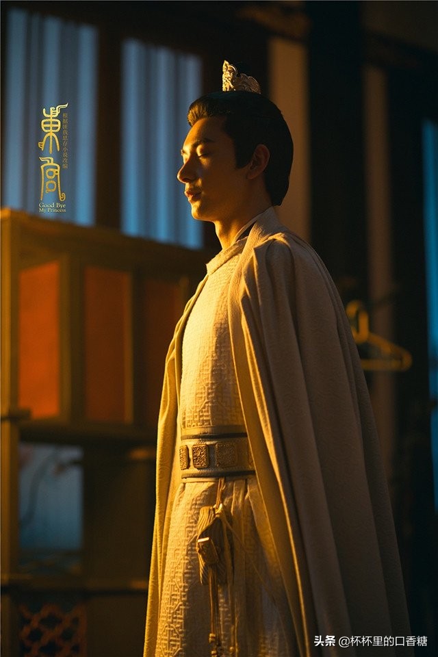 10位男星演皇帝！成毅邪媚腹黑，罗云熙高雅柔情，徐开骋是疯帝王