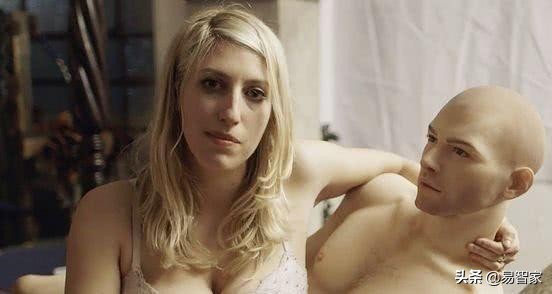 机器人“男友”大火，凭的是什么让女顾客好评？原来他有“特长”