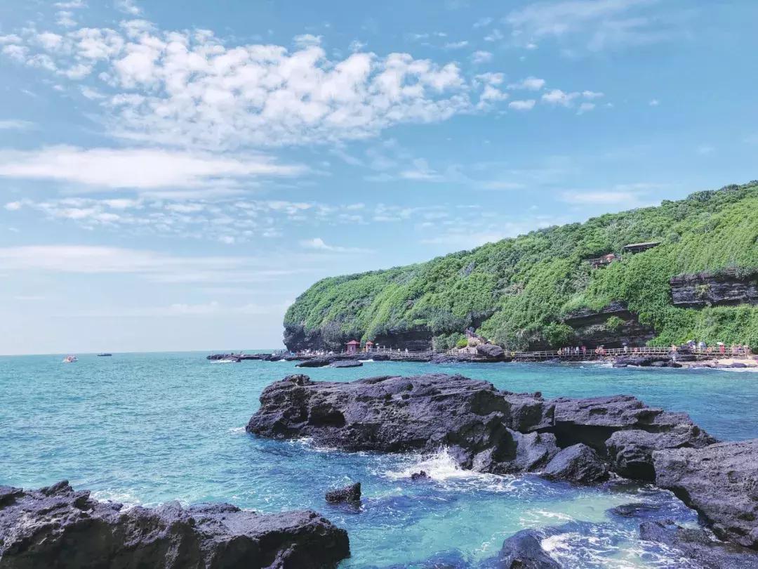 中国海岛最美的海边,中国最美十大海岛哪个最好玩