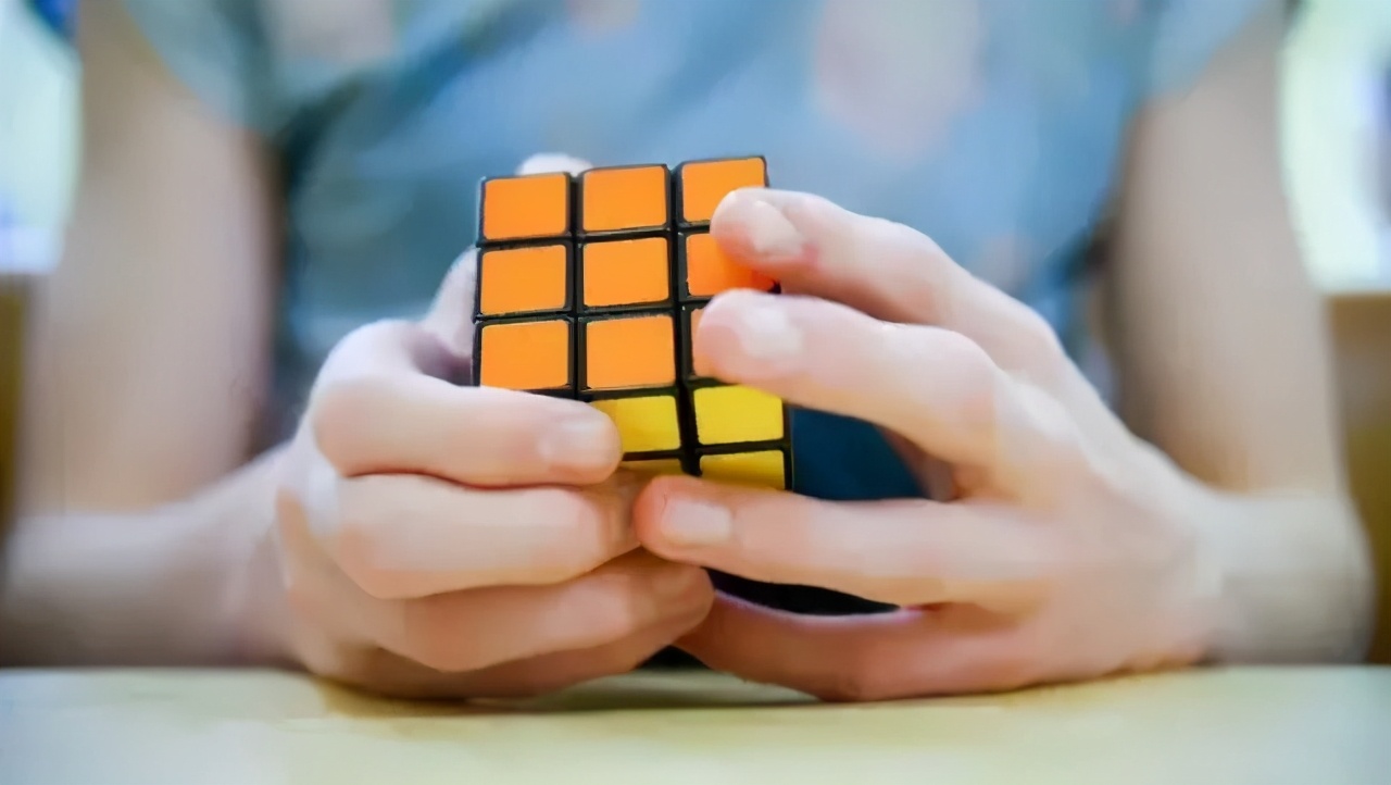 魔方高阶玩法cfop教程,魔方高级玩法cfop教程第一集