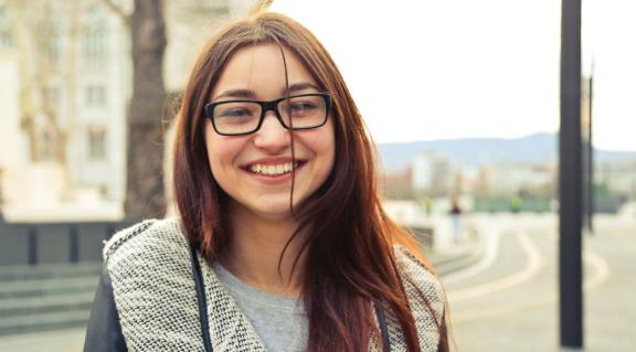 我不想爱他却是更加思念他怎么办,我好爱他但他却不爱我怎么办