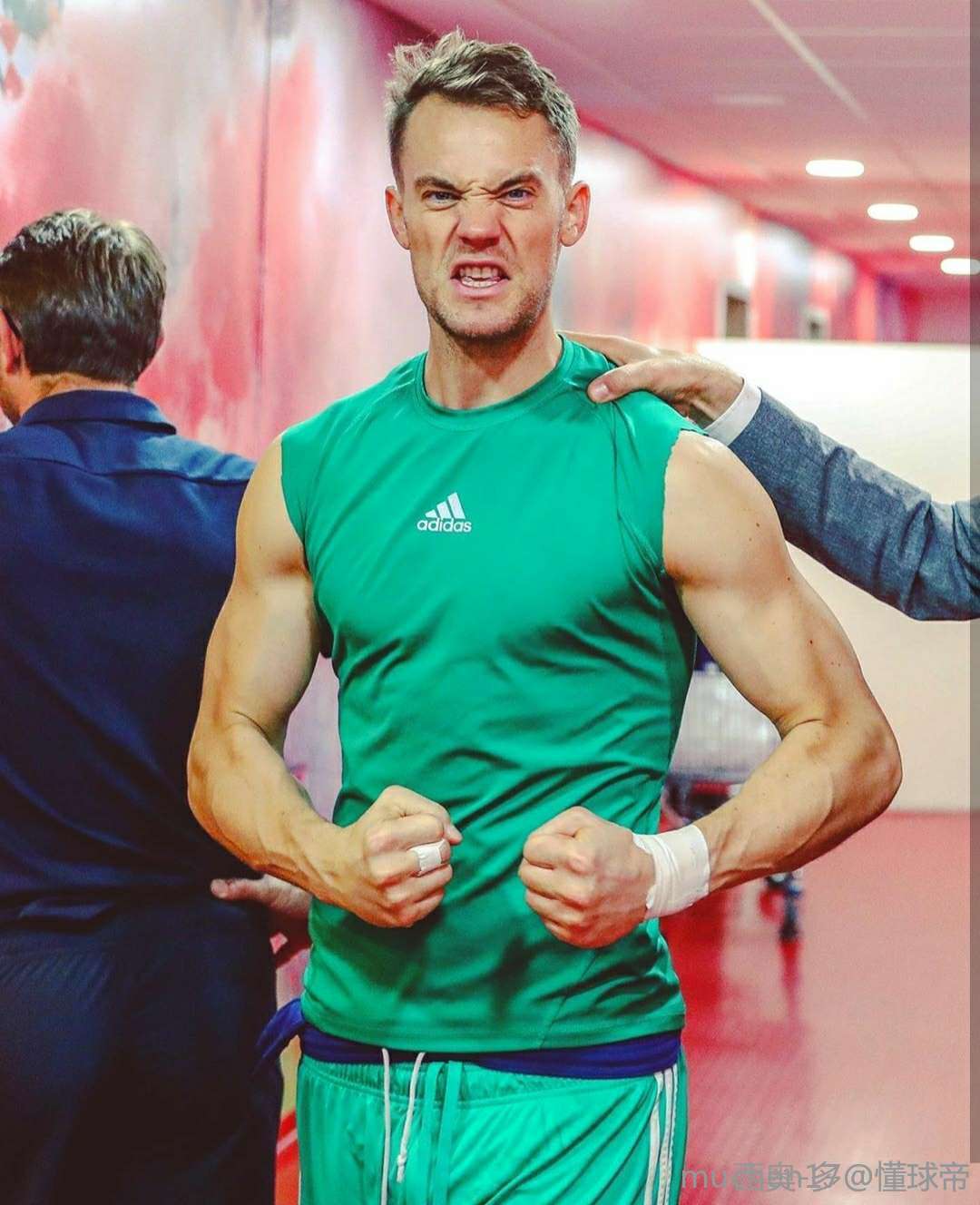 足坛历史十大最强门将,足坛十大门将进球