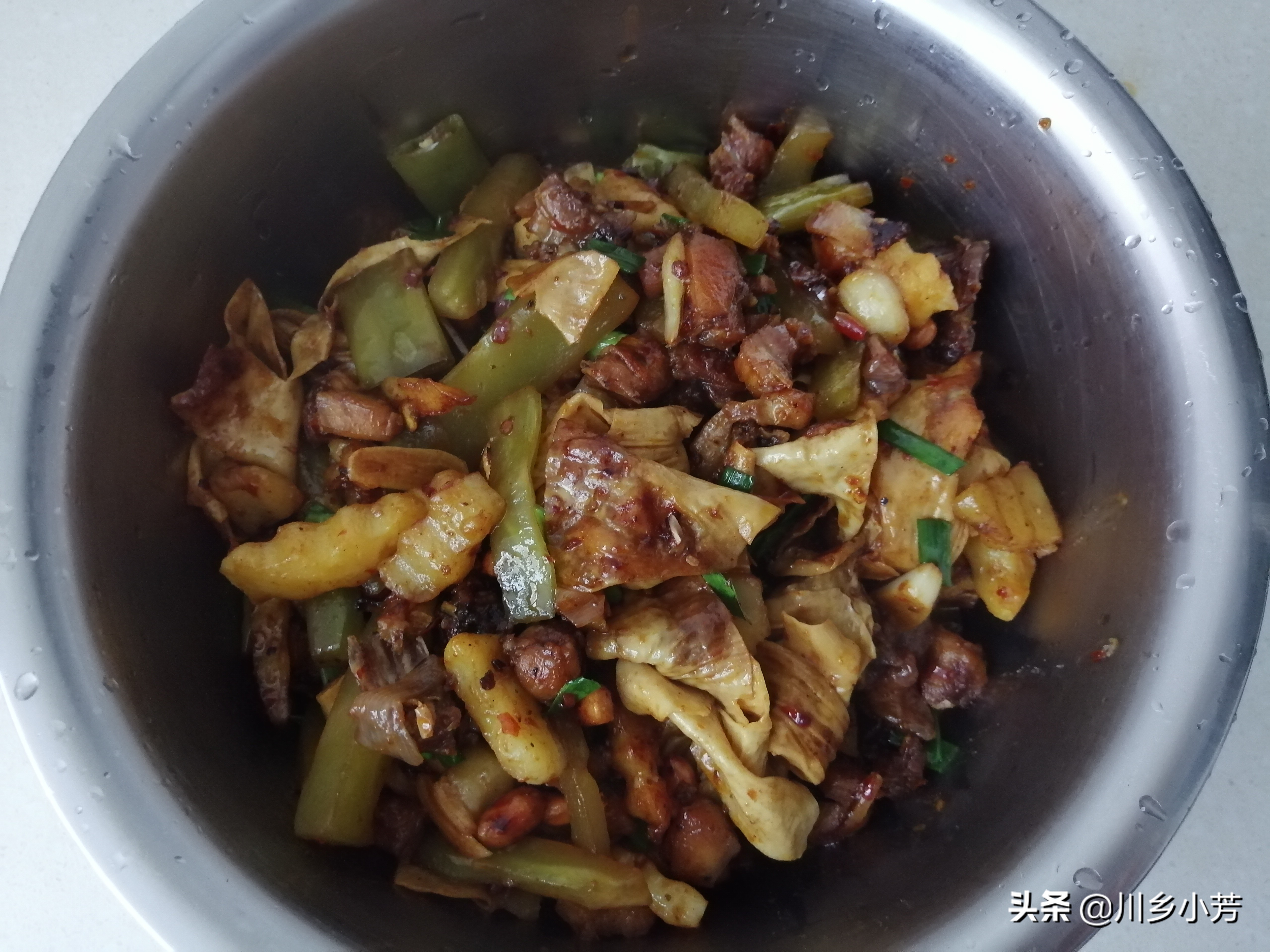 干锅兔家常简单的做法,干锅兔最正宗的做法大全