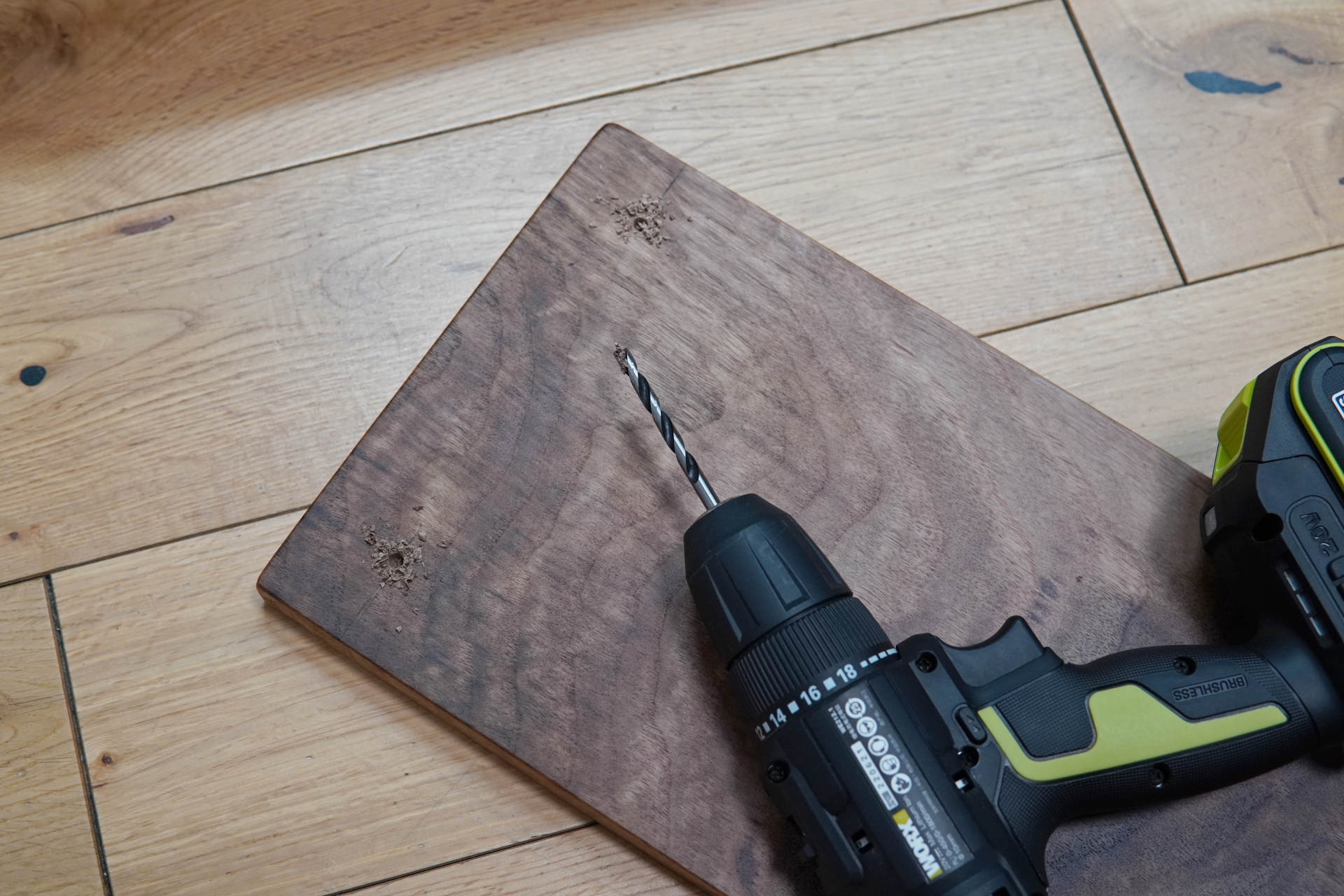 自制电脑显示器增高架,显示器增高架有必要吗