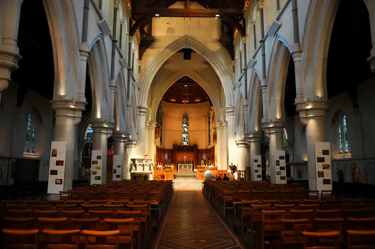 新西兰旅游地标图片,探寻新西兰基督城的英伦风情