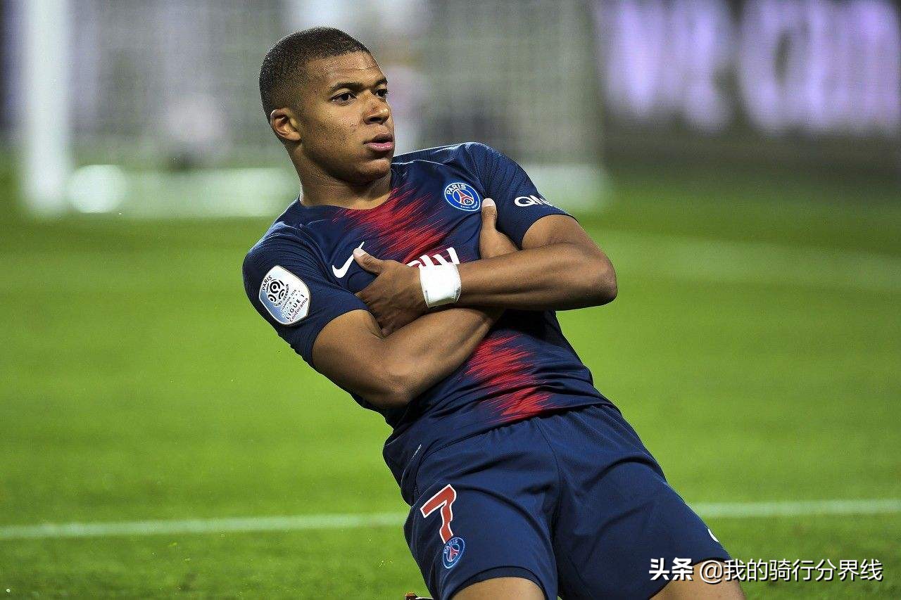 足坛六边形战士梅西,足坛前三人梅西c罗内马尔