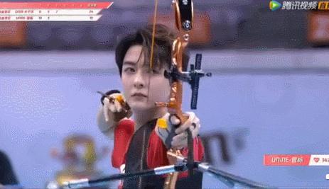 在聚光灯下说想赢，没有什么不可以