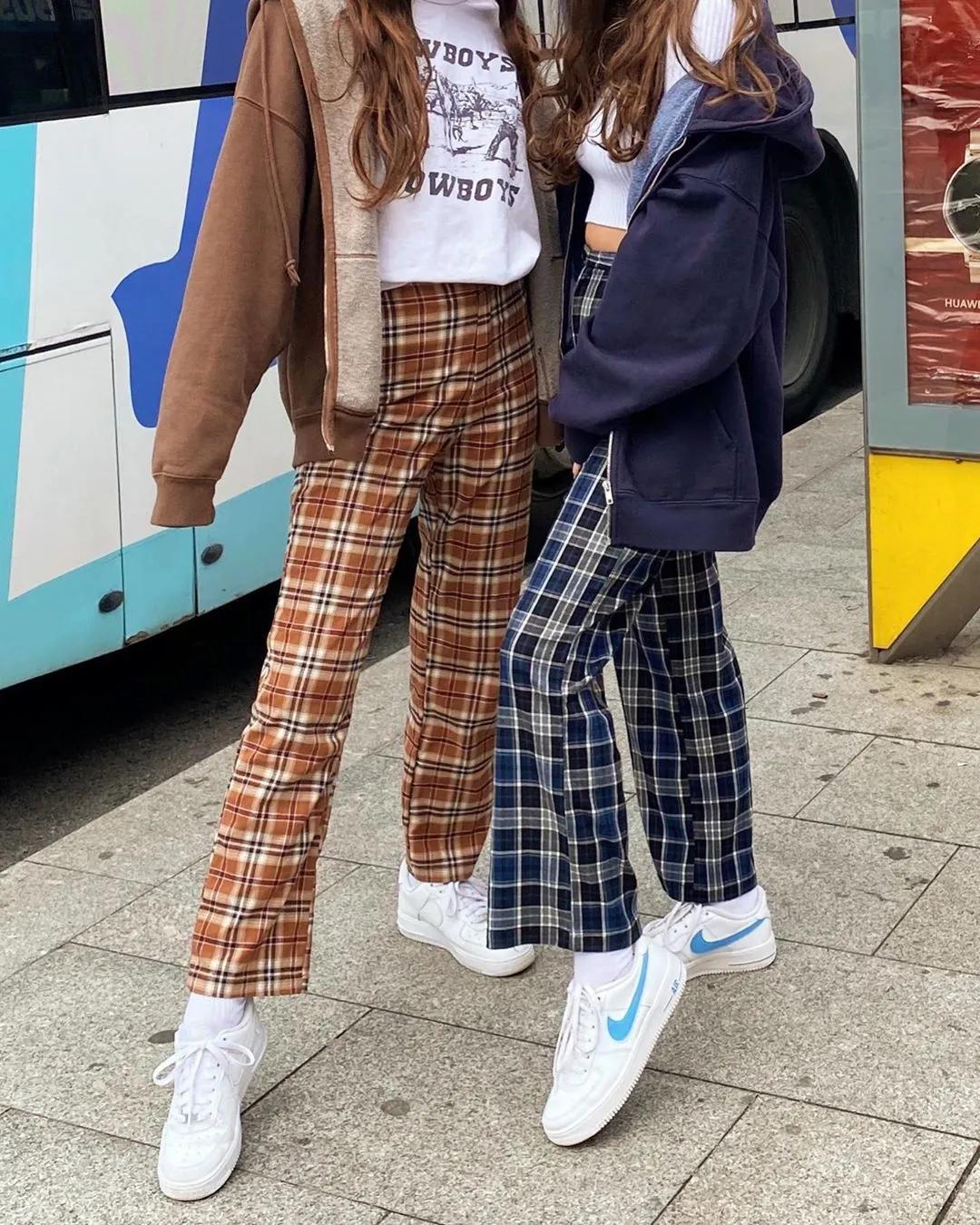 秋冬小白鞋怎么穿搭最好看,初秋鞋子百搭