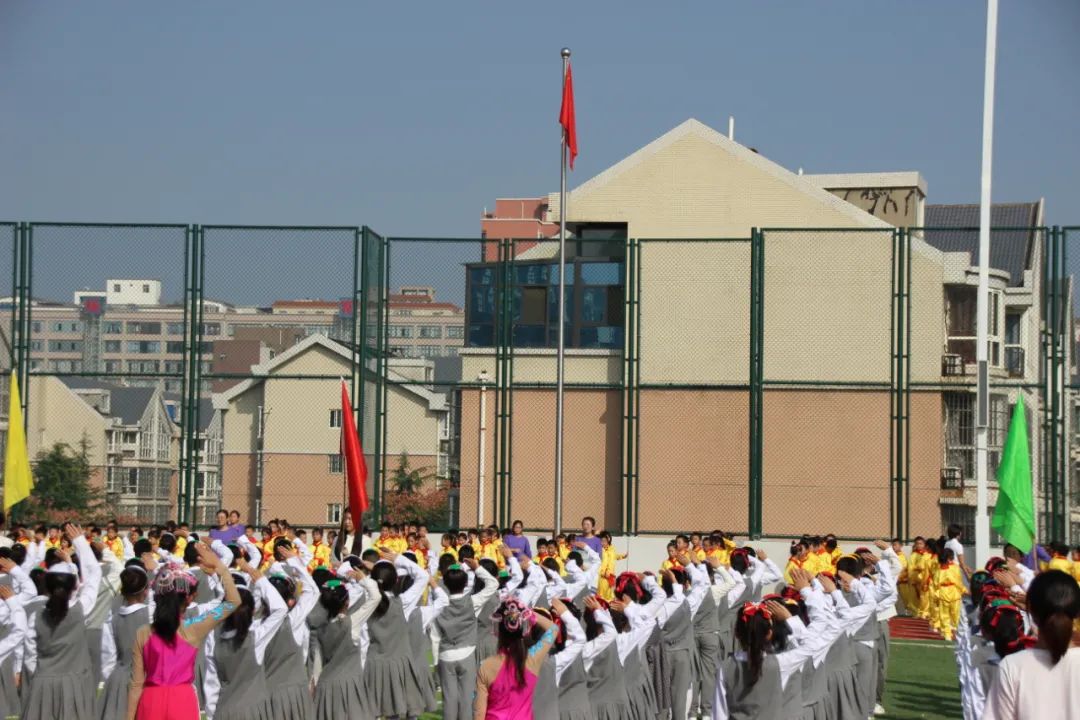 庆祝建党百年大型排舞展演西安,建党100周年校园啦啦操比赛