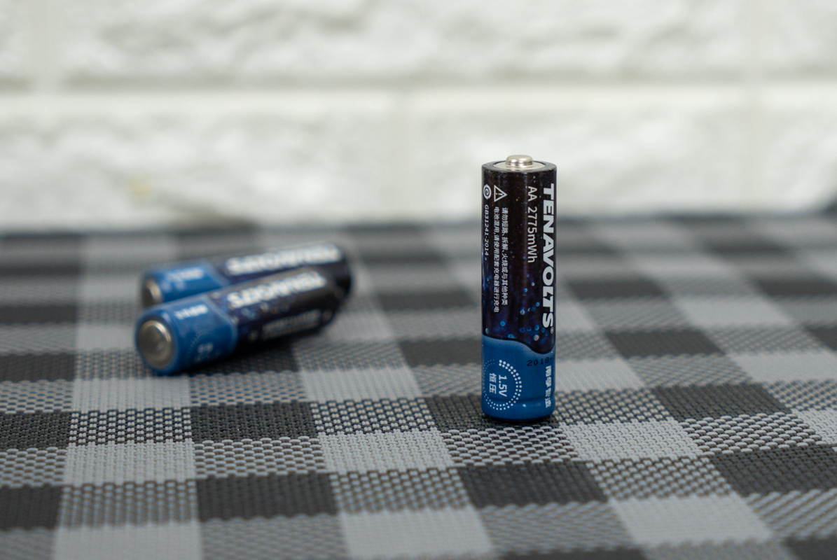 充电电池和南孚电池哪个续航久,南孚充电锂电池7号评测