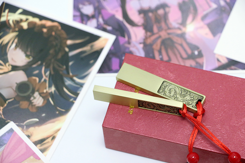 古铜外观搭龙凤雕纹，高速传输带中国结，台电龙凤呈祥U盘会玩