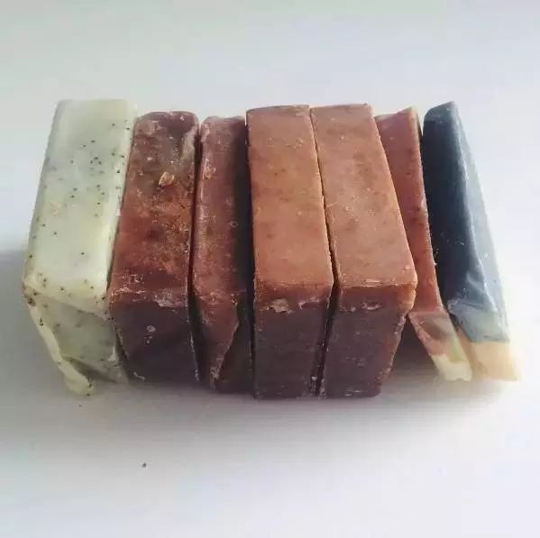 网红宣传化妆品骗局,网红卖的化妆品骗局是真的吗