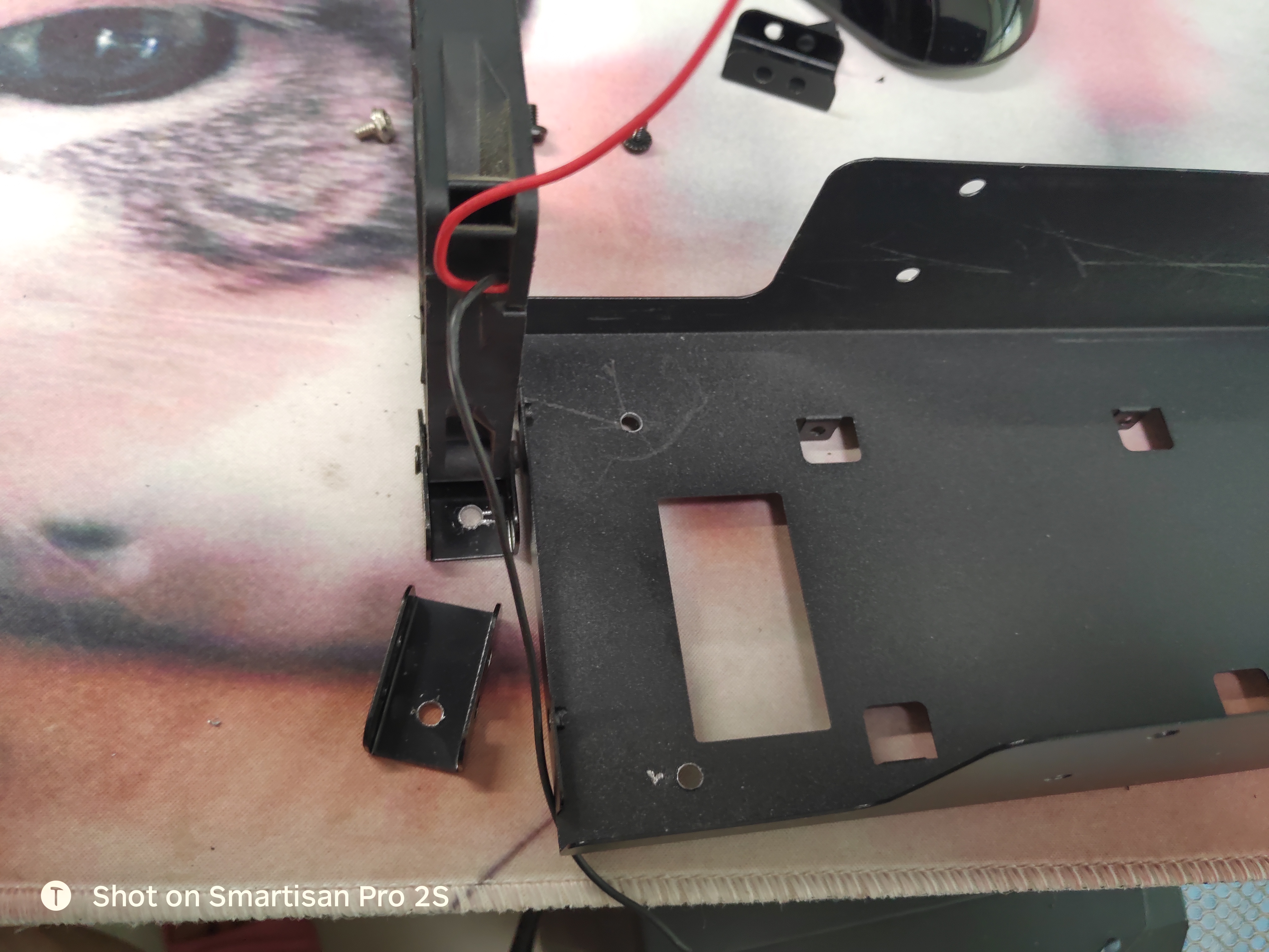 日常捡垃圾：60块包邮sinoc小机箱送电源和音响，真香？