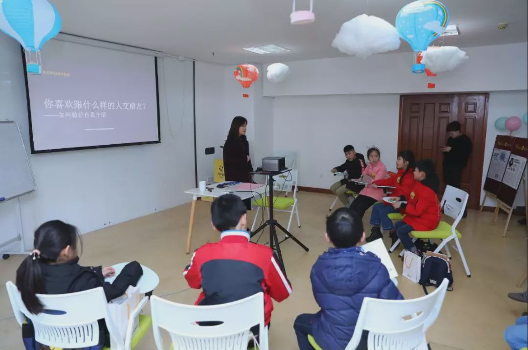 首期刚开营，第二期就开抢！这样学习书写表达，有料又有趣