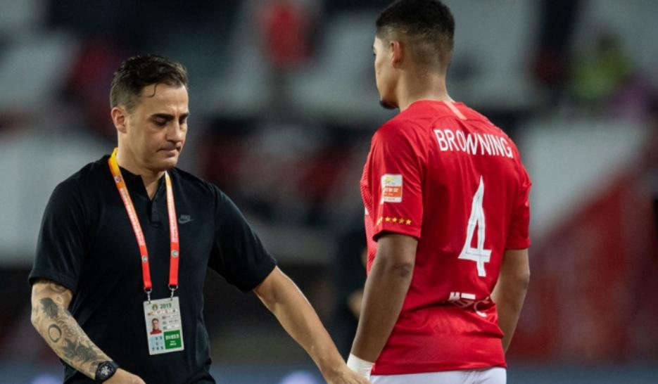 恒大主裁最新消息,恒大对鲁能的裁判