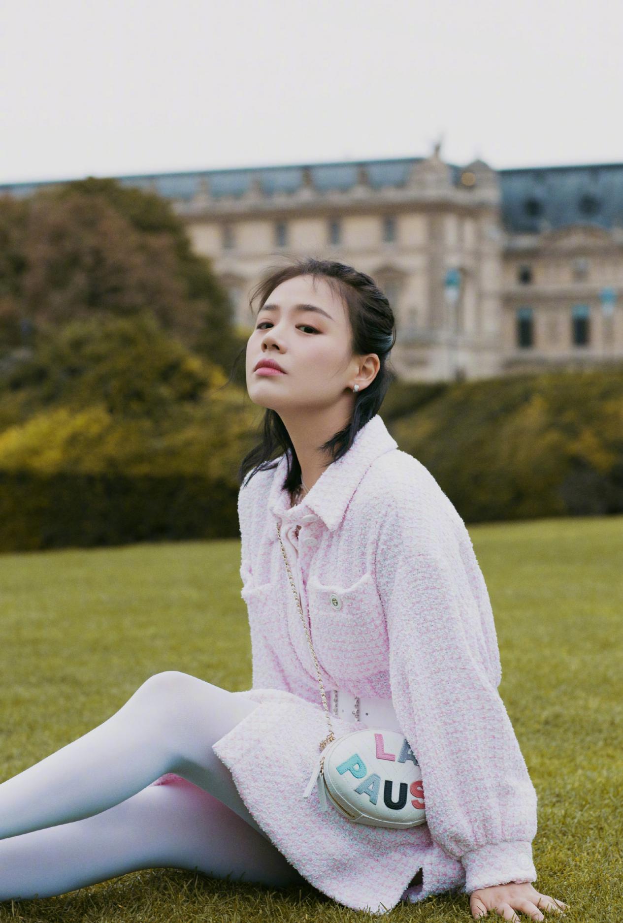 女生175标准体重是多少斤,女生175cm的标准体重是多少