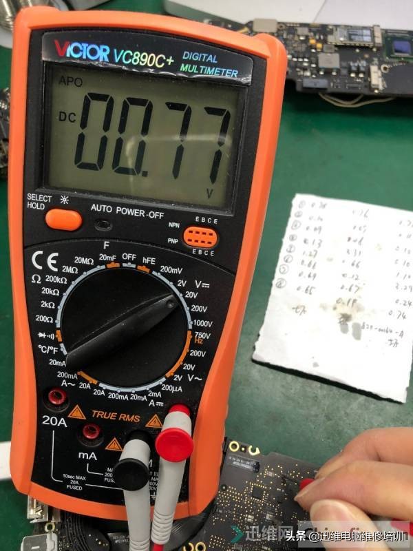 苹果MACBOOKAIRA1465不开机，被通病坑了险翻车，结果太意外