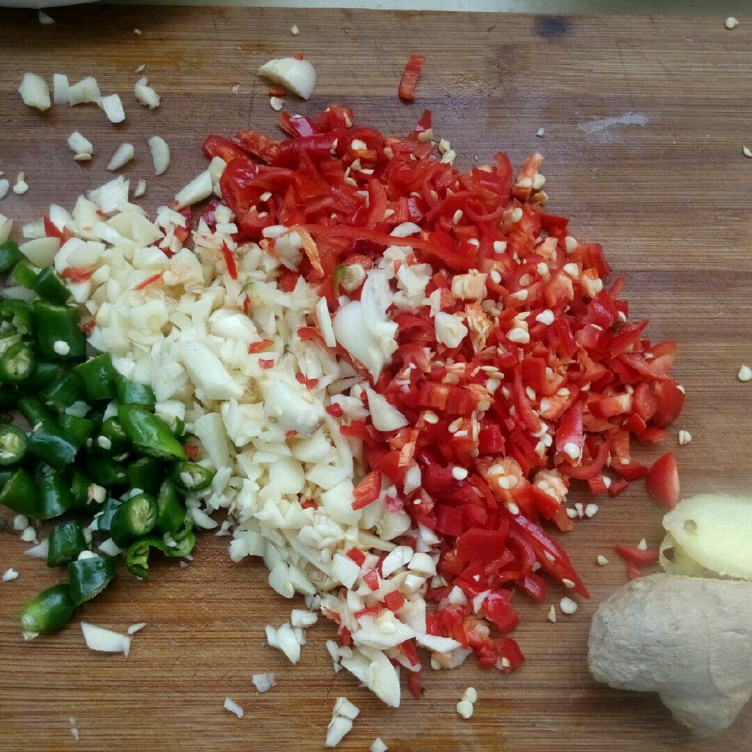 泥鳅鱼肉含元素多,泥鳅鱼胶原蛋白含量高吗