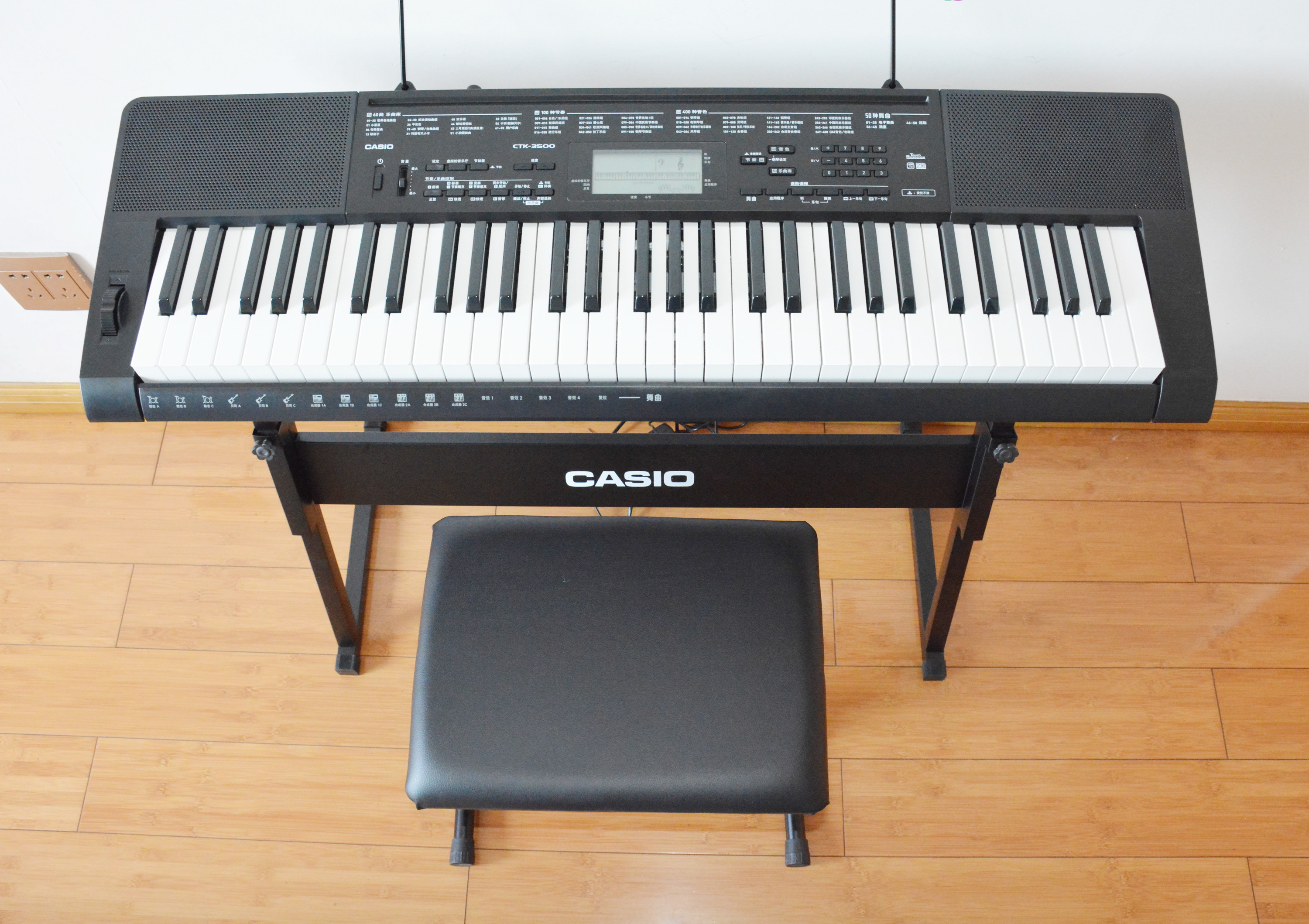 卡西欧电子琴插电还是使用电池,卡西欧电子琴弯音轮使用方法