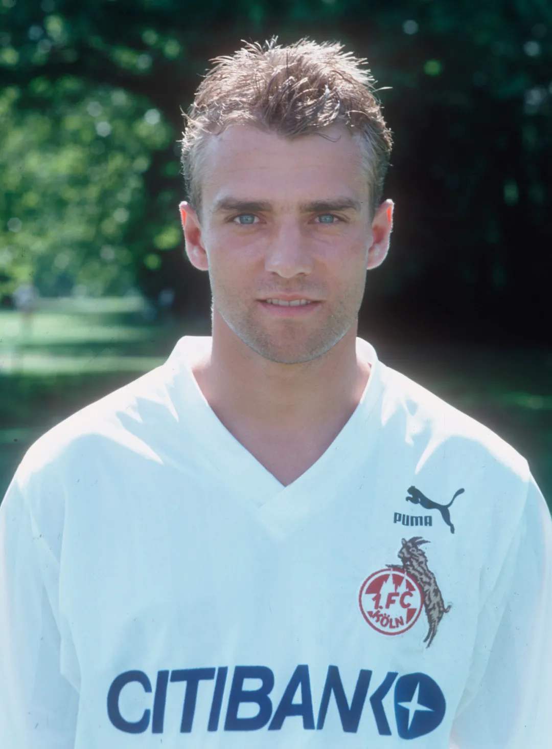 足坛佳话msn,马拉多纳为啥穿拜仁球衣