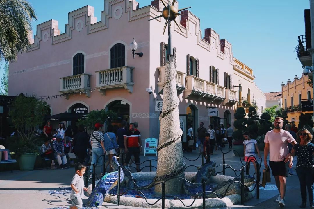 去巴塞罗那要知道什么,巴塞罗那之旅释放了天性