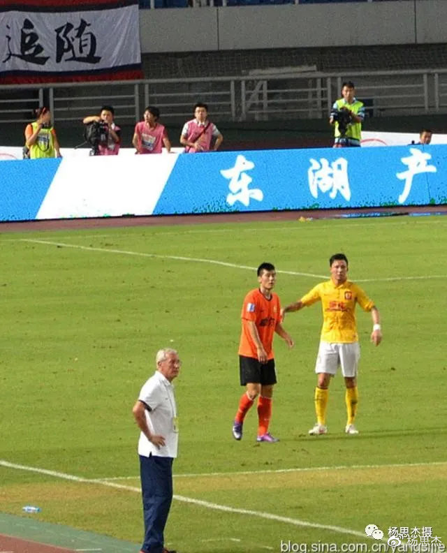 看足球教学,看足球的感悟