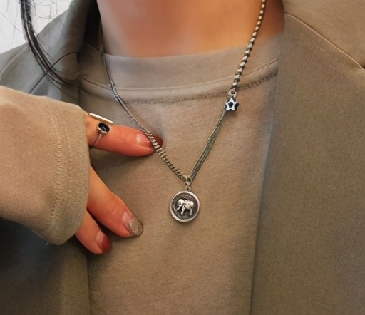 银饰首饰最新款潮款,时尚潮流银饰饰品