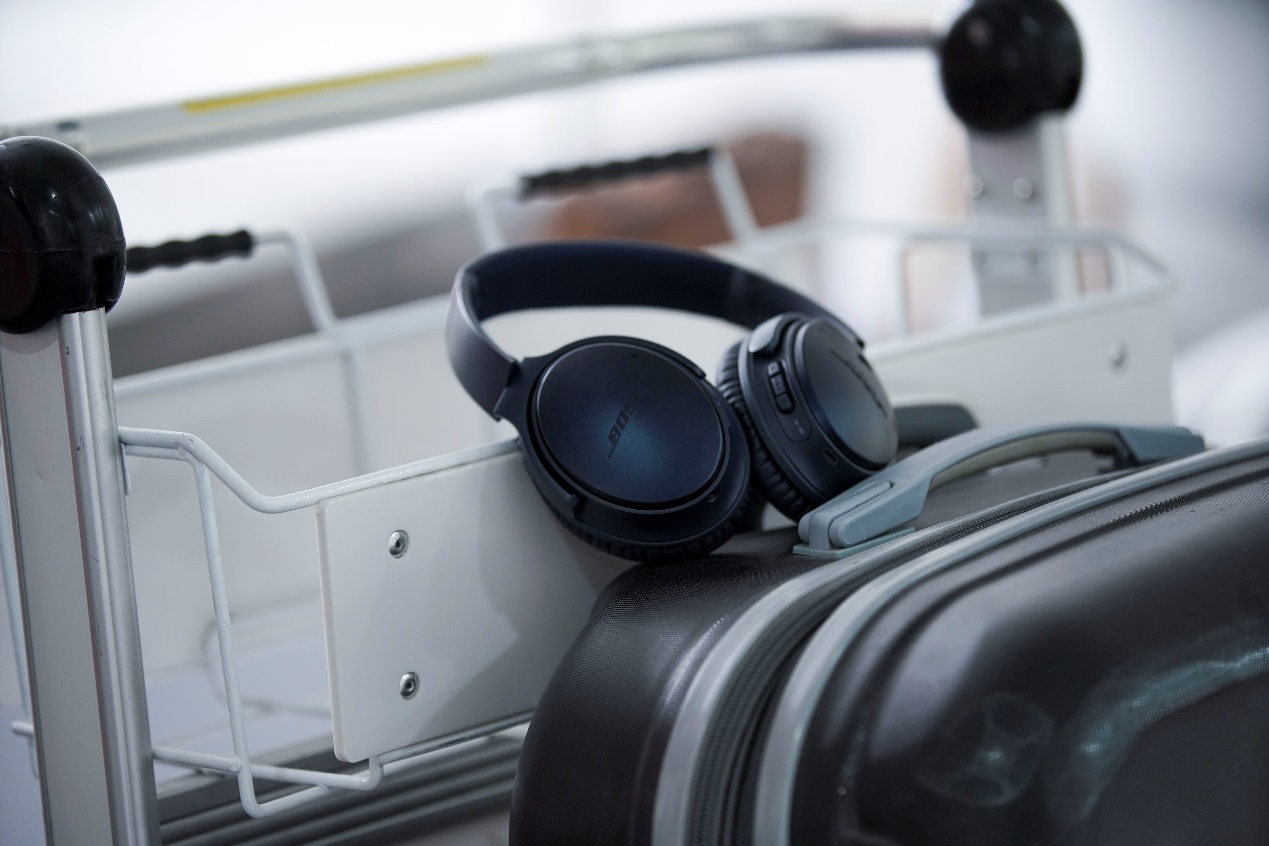 临近年终，戴上QC35让自己“静”入佳境