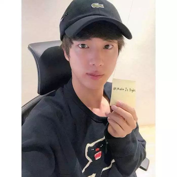 爱豆穿搭同款各色款式分享,爱豆日常穿搭同款