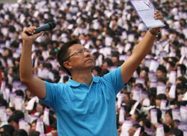 疯狂李阳佛门,疯狂李阳转型最新消息