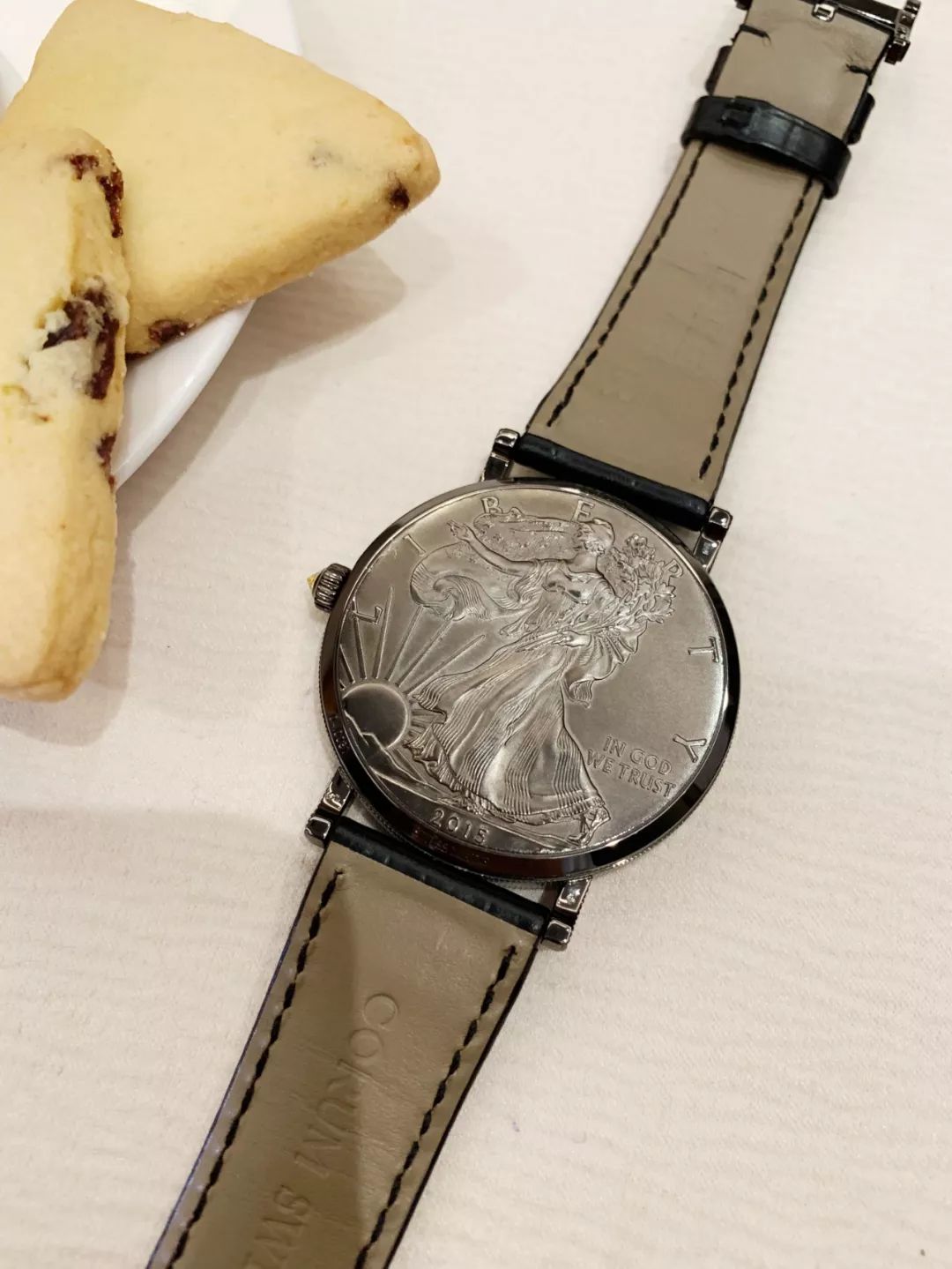 不止是表圈“造桥”大师！带你领略不一样的昆仑表最新款腕表