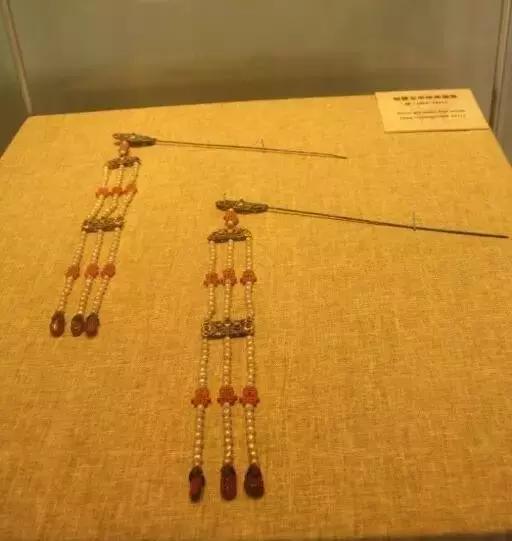 古代女人的首饰,古代女子的首饰描写