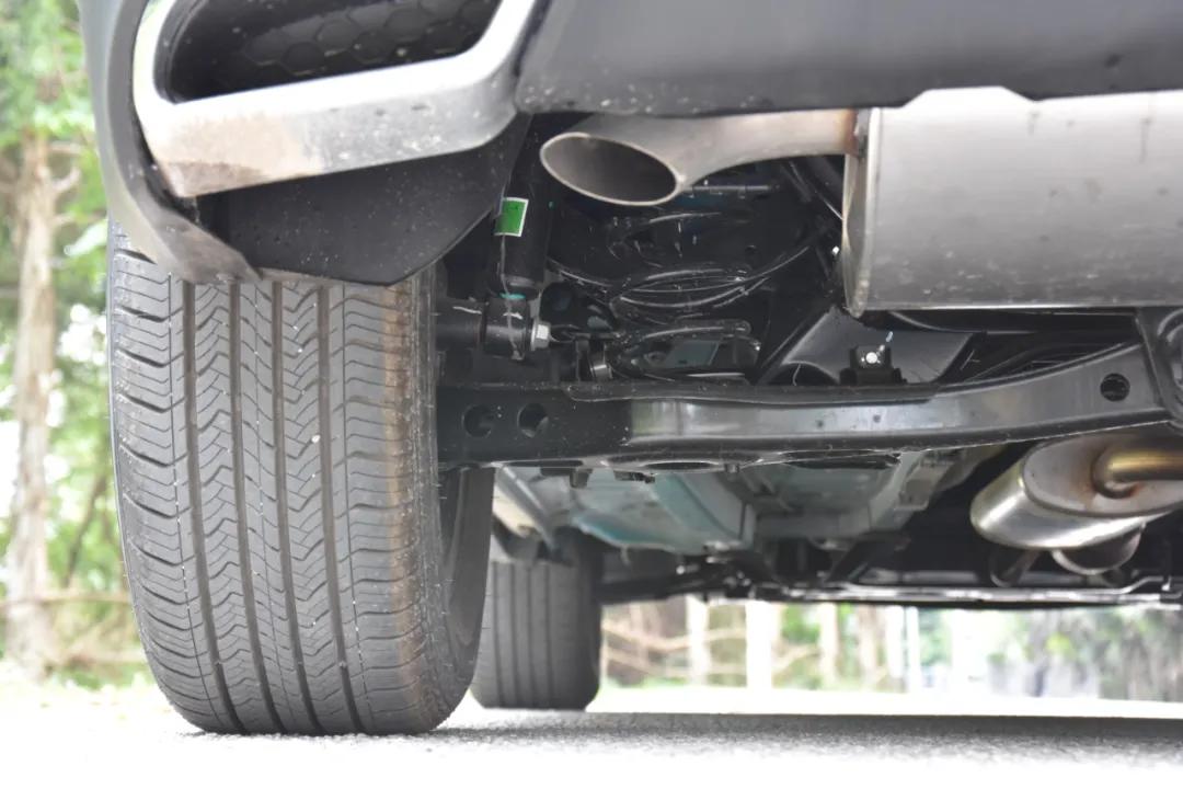 奇瑞瑞虎7plus1.6t豪华版落地价,奇瑞瑞虎72020款1.5tcvt豪华型