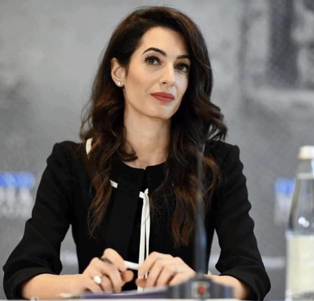 最牛柜姐打败顶级超模,哪些女人才配得上叫海王终结者?