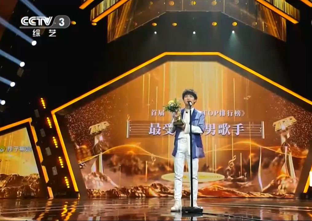 一个月发了七首歌曲,周深的资源为什么会这么好?