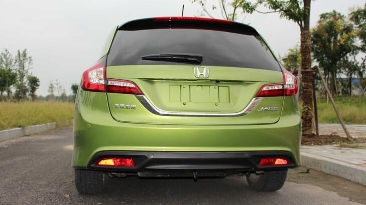 本田杰德5座13款驾驶感受,本田杰德17款舒适版4万公里多少钱