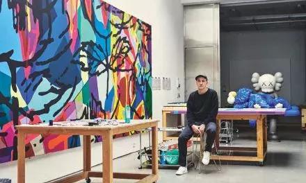 优衣库kaws联名连帽卫衣,优衣库联名kawst恤