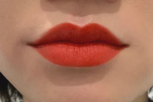 正红色的口红哪种最好用,无滤镜口红哪种好用女士