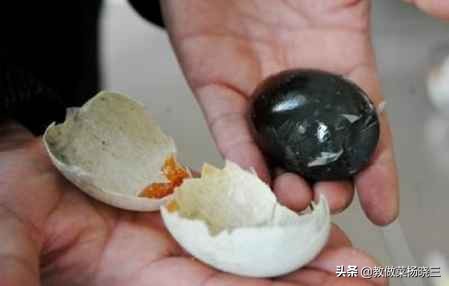 厨师长做的松花蛋拌的苦菊真是太好吃了营养健康名人们都爱吃