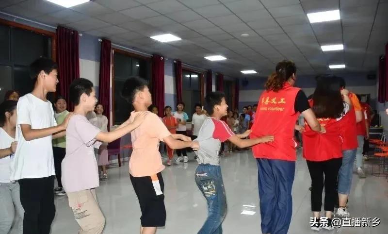 孤寡老人艰难的晚年爱心助力,辉县市孤寡老人