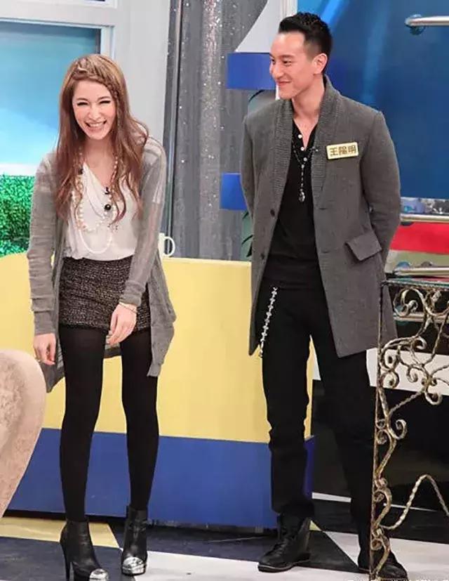 萧亚轩巅峰时期退圈,萧亚轩衰老